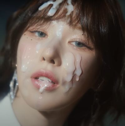 Wendy - cum on face