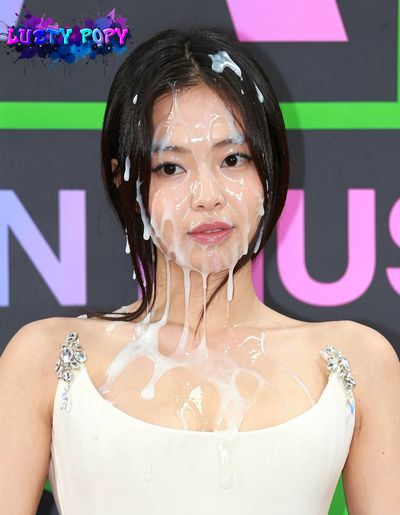 Jennie - bukkake