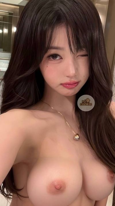 Wonyoung - naked