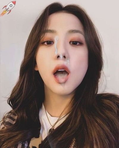 Jisoo - cum on face